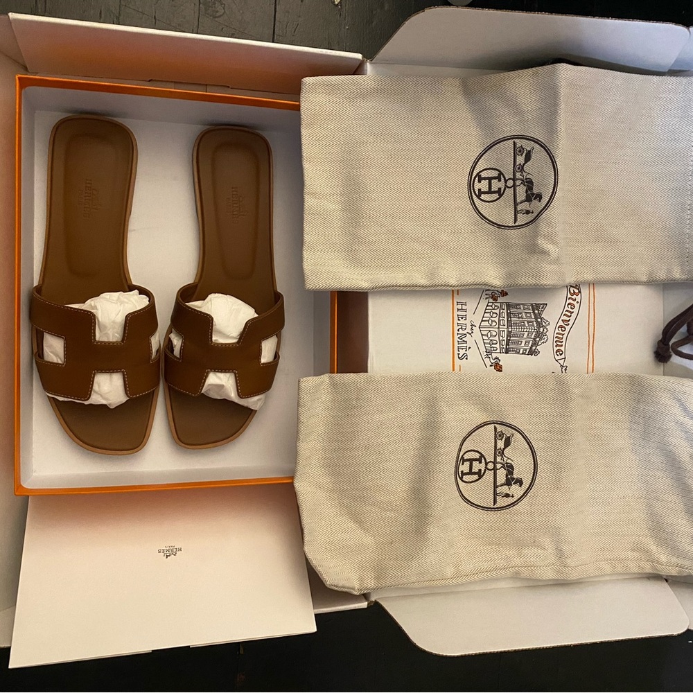 Hermes Oran sandals.